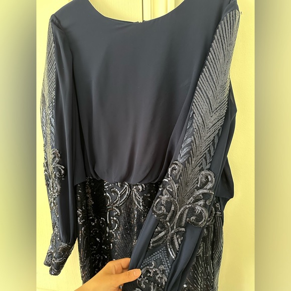 Modest Long Sleeve Dress - Picture 8 of 8